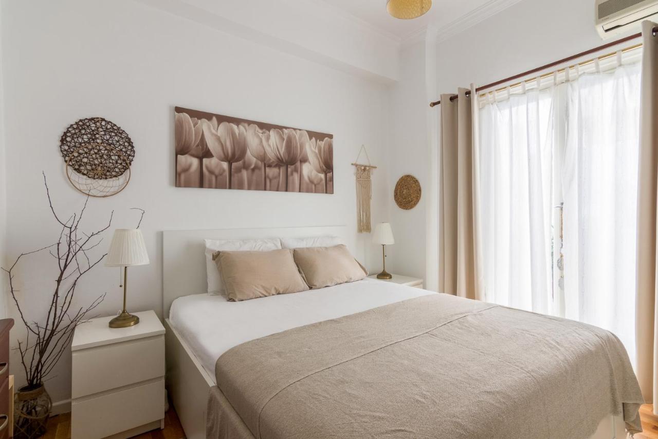 Classic And Modern Apartment In 아테네 외부 사진