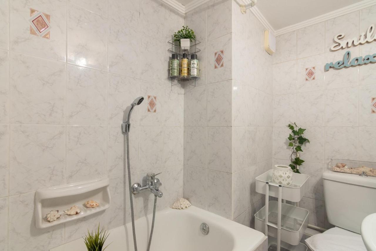 Classic And Modern Apartment In 아테네 외부 사진